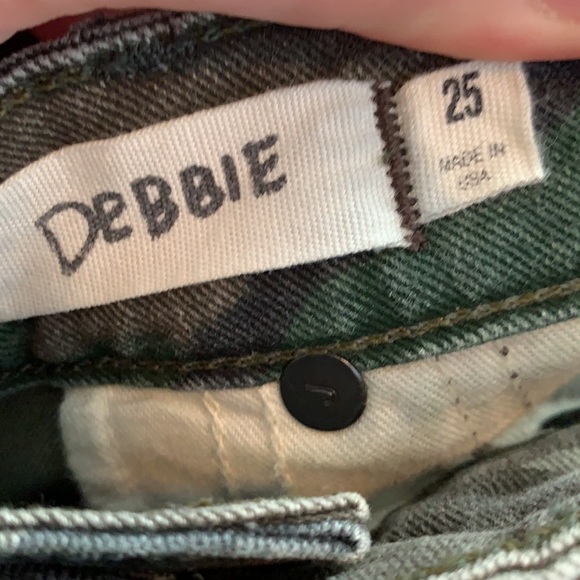 Textile Elizabeth and James Debbie camo jeans 25 - Picture 7 of 8